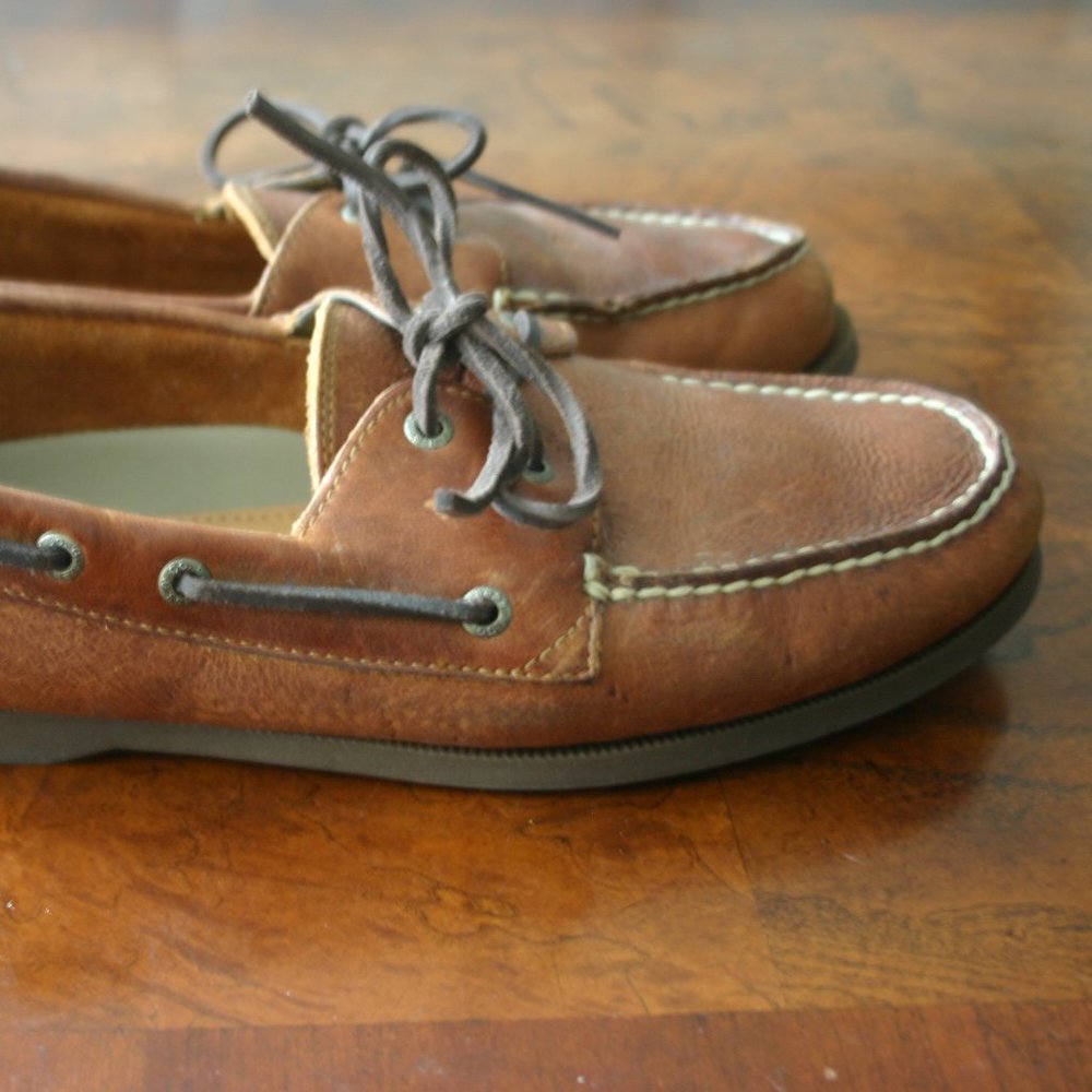 G.H. Bass & Co. Boat Shoes Size 11W